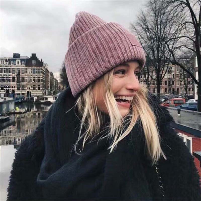 Winter Hats For Women Wool Blended Knit Wool Smiling Face Couple Cap Lady 2021